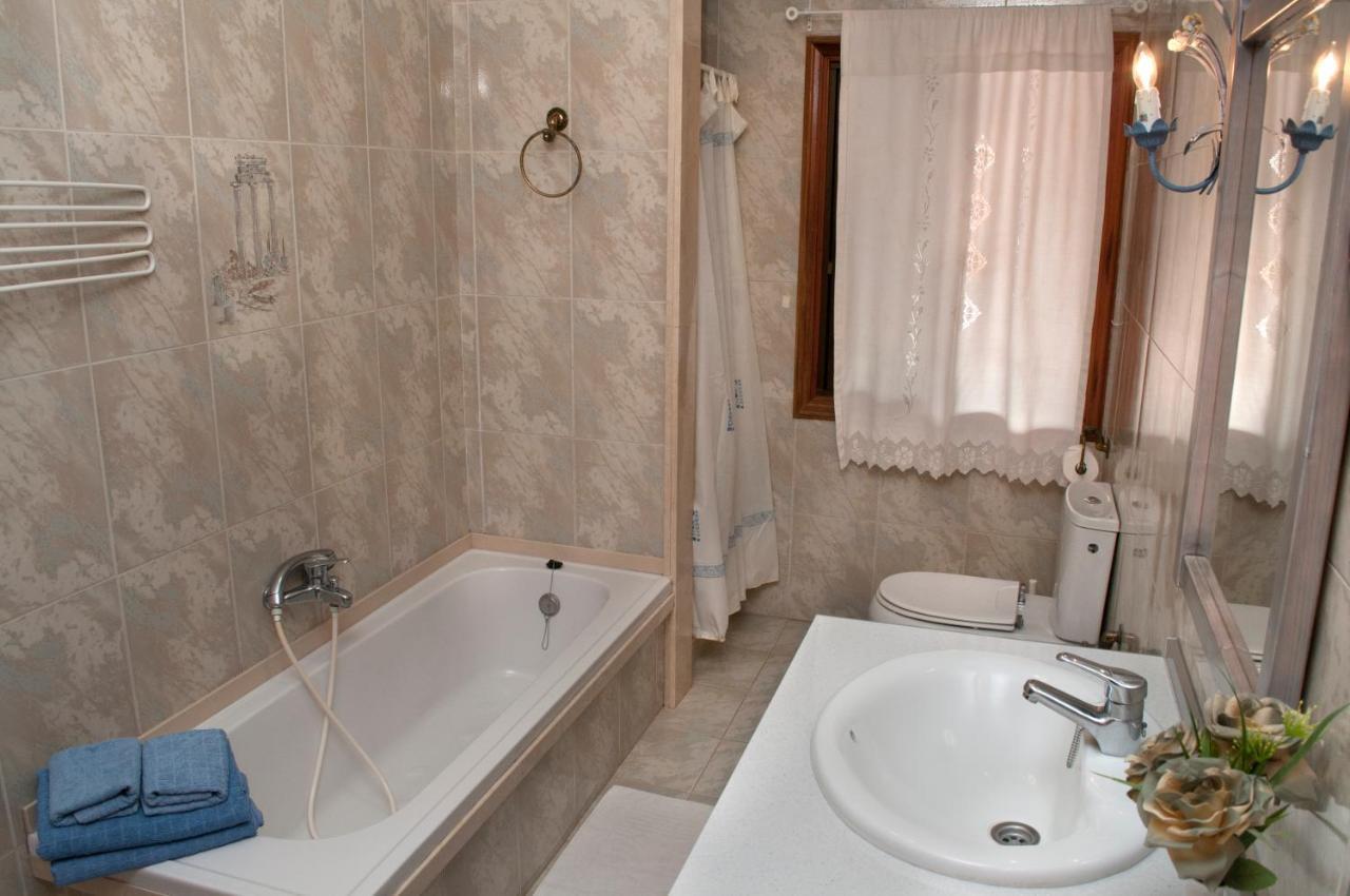 Vivienda Vacacional Floratere Арона Екстериор снимка